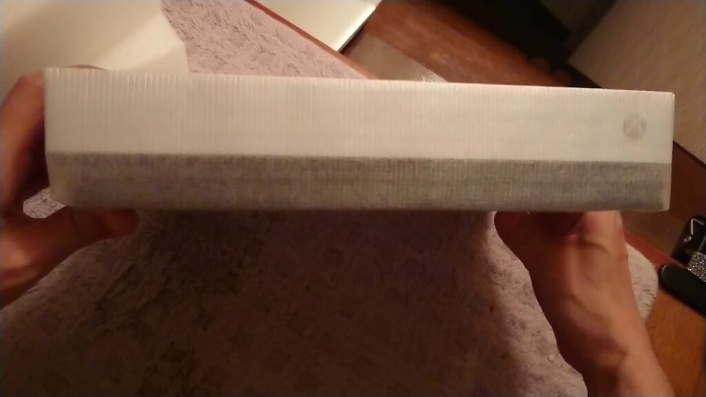 XBOXONE『X』ホワイトスペシャルエディションがやってきた!※非純正縦置きスタンド装着あり